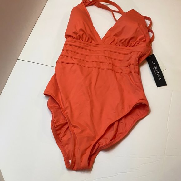 NWT La Blanca Cross Back Plus Size One Piece - Picture 3 of 5